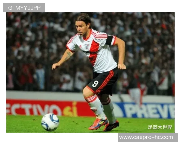 足球明星的退役年龄揭秘他们在职业生涯中最辉煌的时刻与选择